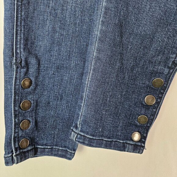 KanCan Distressed Snap Button Leg Skinny Jean 5/26 KC8202D - Picture 2 of 8